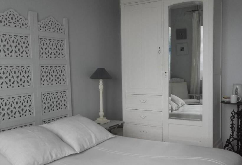 Standard room with outdoor bath, Chambres D Hôtes Christa