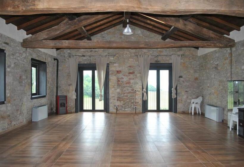 패밀리 룸, Agriturismo Petrarosa