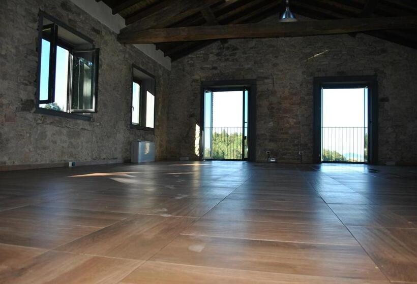 패밀리 룸, Agriturismo Petrarosa