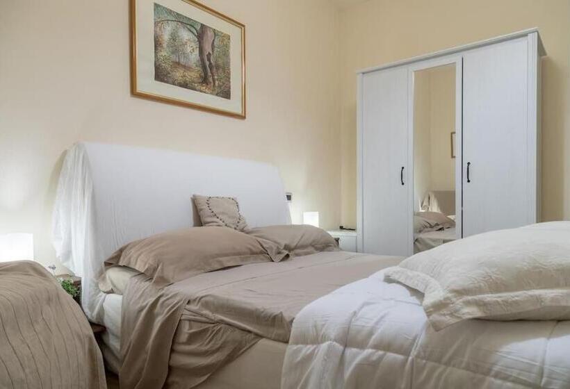 חדר אקונומי לארבעה, Agriturismo Petrarosa