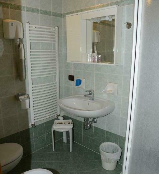 标准单人间, Albergo Ristorante Alle Codole
