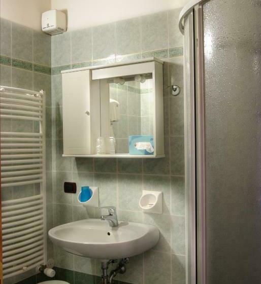 スタンダードルーム, Albergo Ristorante Alle Codole