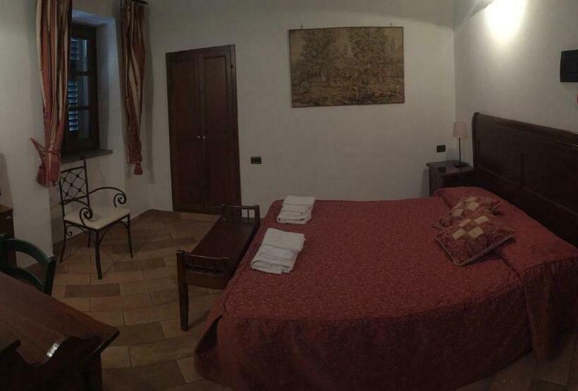 Quarto Estandar, Il Portico