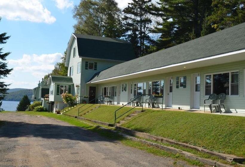 スタンダードルーム, Motel Le Fleuron