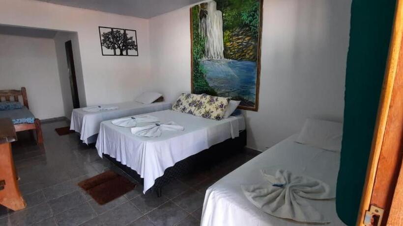 家庭间, Pousada Estância Da Mata