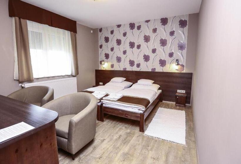 Номер Superior, Gránátalma Vendégház