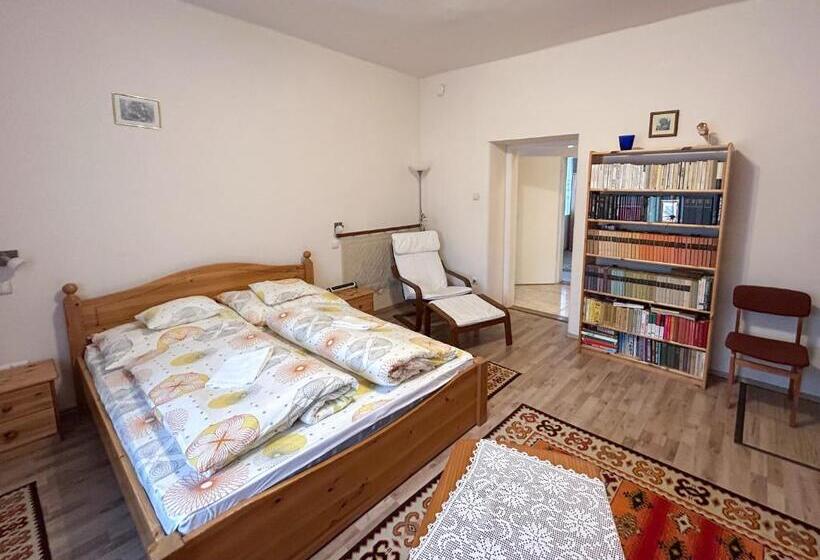 דירת שלושה חדרים, örömvölgy Vendégház