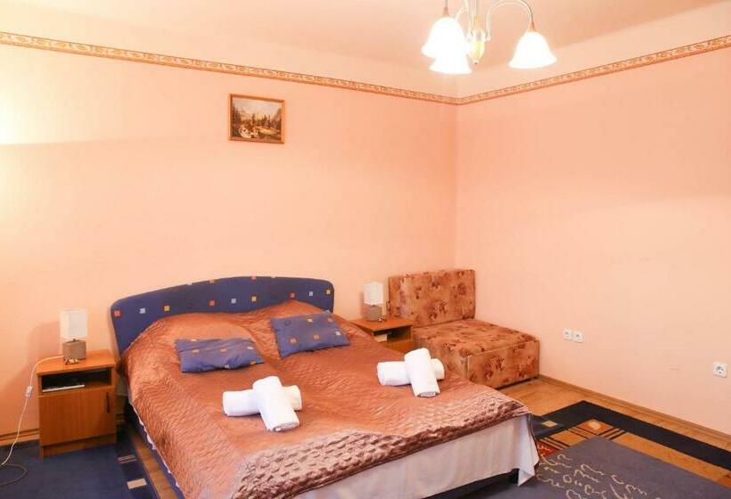 شقة غرفتين, Tömörkény Vendégház