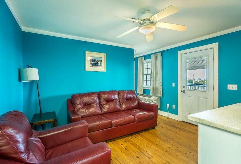 جناح ذو إطلالة, St George Inn