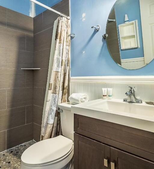 إستديو عائلى, St George Inn