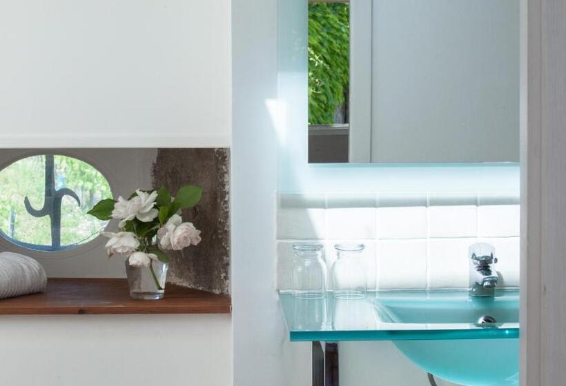 غرفة ديلوكس, Logis Du Paradis