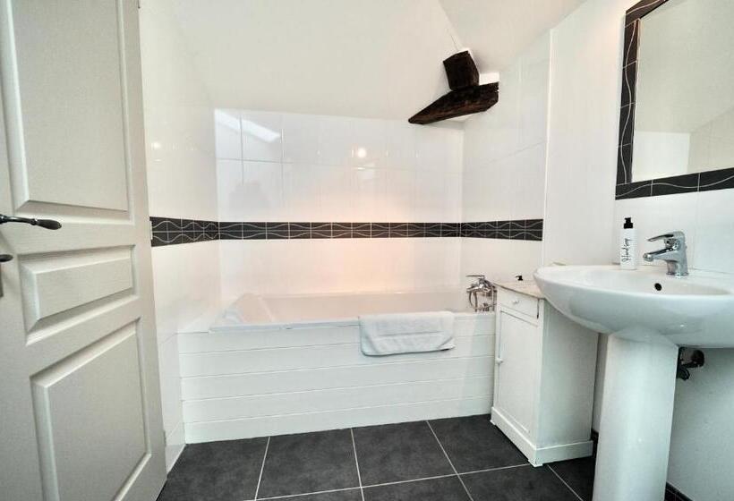 منزل 3 غرف نوم, Logis Du Paradis