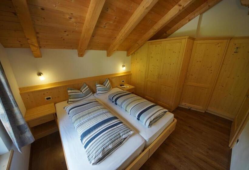 テラスつきの２ベッドルームアパートメント, Agriturismo Ciablun