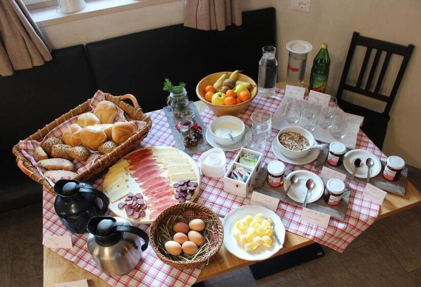 テラスつきの２ベッドルームアパートメント, Agriturismo Ciablun