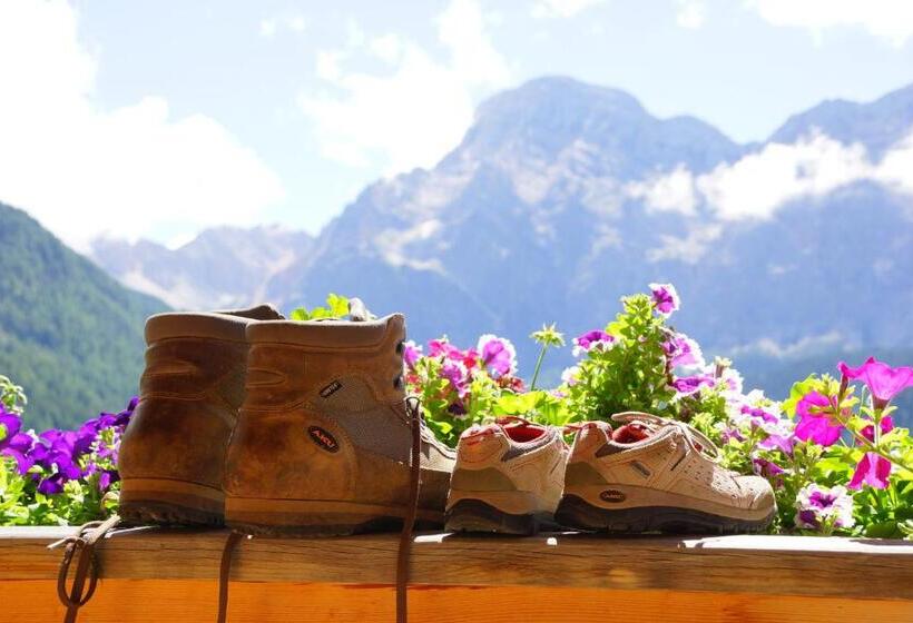 テラスつきの２ベッドルームアパートメント, Agriturismo Ciablun