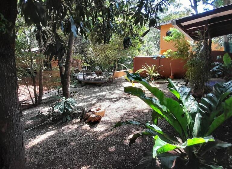 标准平房, Cabinas La Playa