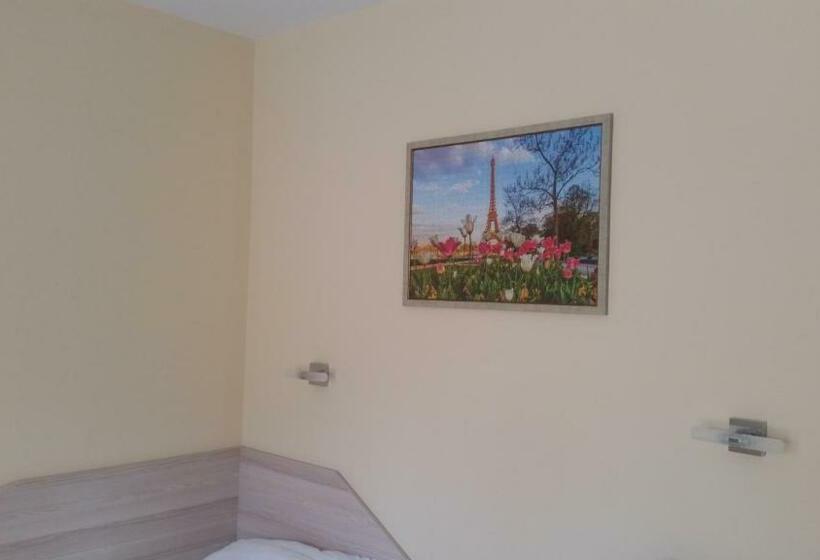 חדר סטנדרט, Complex Diva