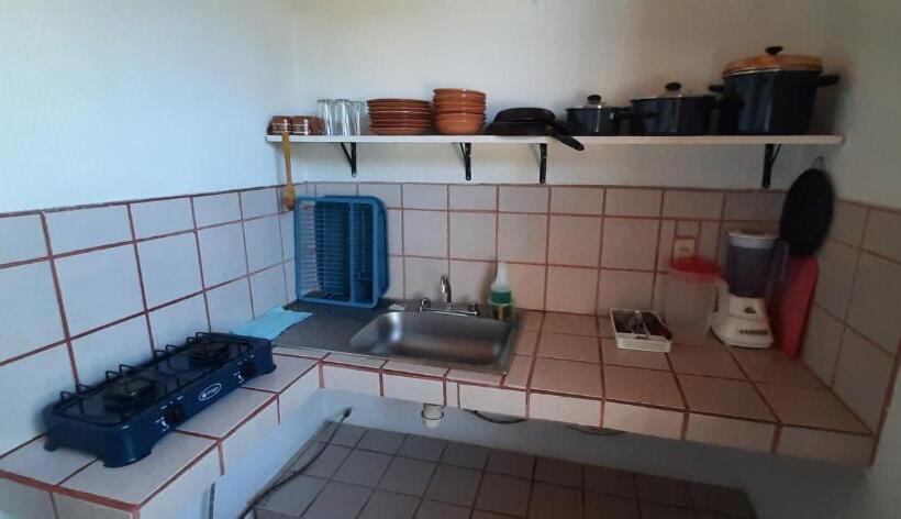 شقة غرفتين, Villas Del Monteón