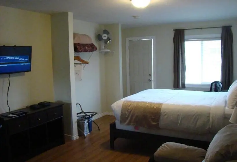 Suite, Paddock Inn