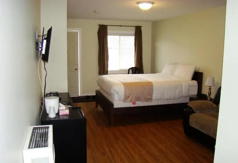 Suite, Paddock Inn