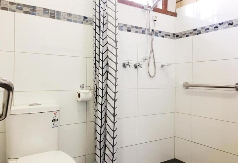 חדר סטנדרט מותאם לאדם עם מוגבלויות, Motel St Arnaud