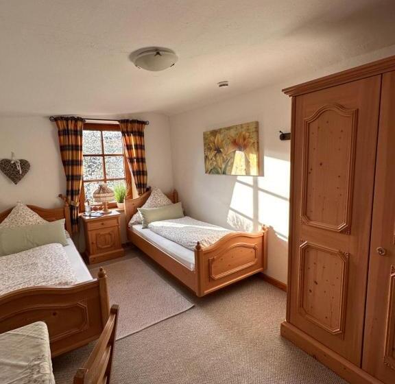 Quarto standard, Landhaus Tannenhof