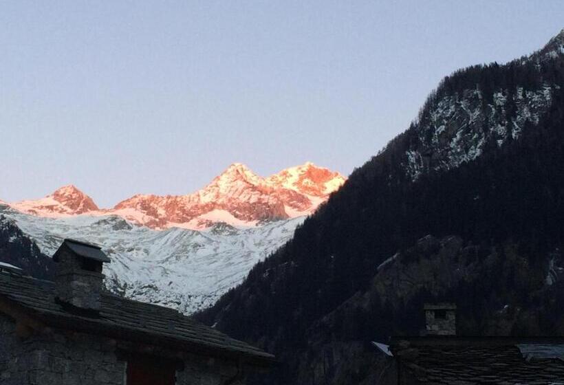 ファミリールーム, Rifugio Luna Nascente