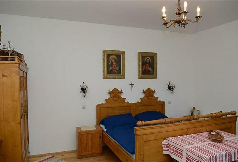 スタンダードトリプルルーム, Zengőalja Vendégház