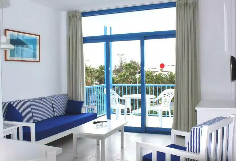 استودیوی استاندارد, Aparthotel Costa Volcán & Spa