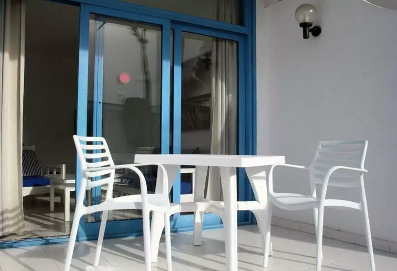 استودیوی استاندارد, Aparthotel Costa Volcán & Spa