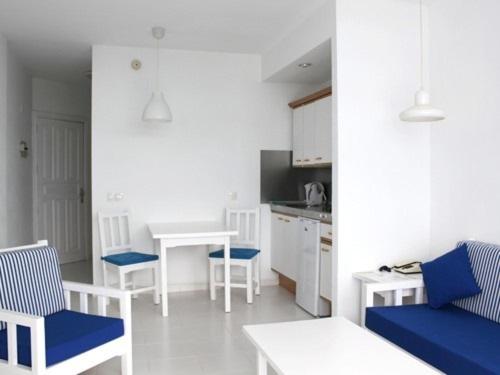 标准工作室, Aparthotel Costa Volcán & Spa