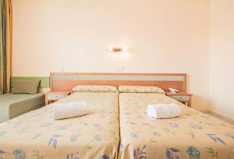 اتاق استاندارد, Azuline Hotel Pacific