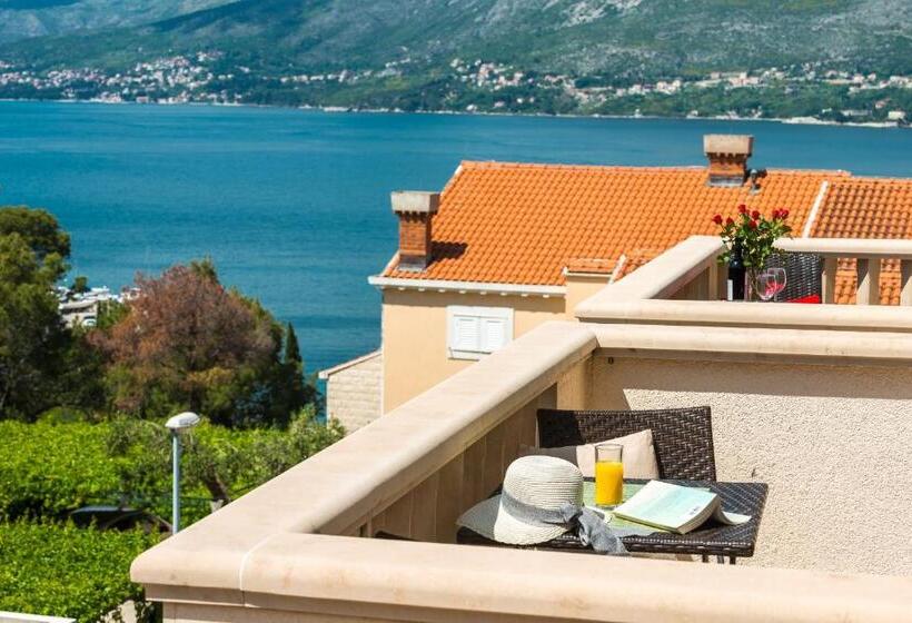 발코니가 있는 바다전망 스탠다드 스튜디오, Cina Apartments