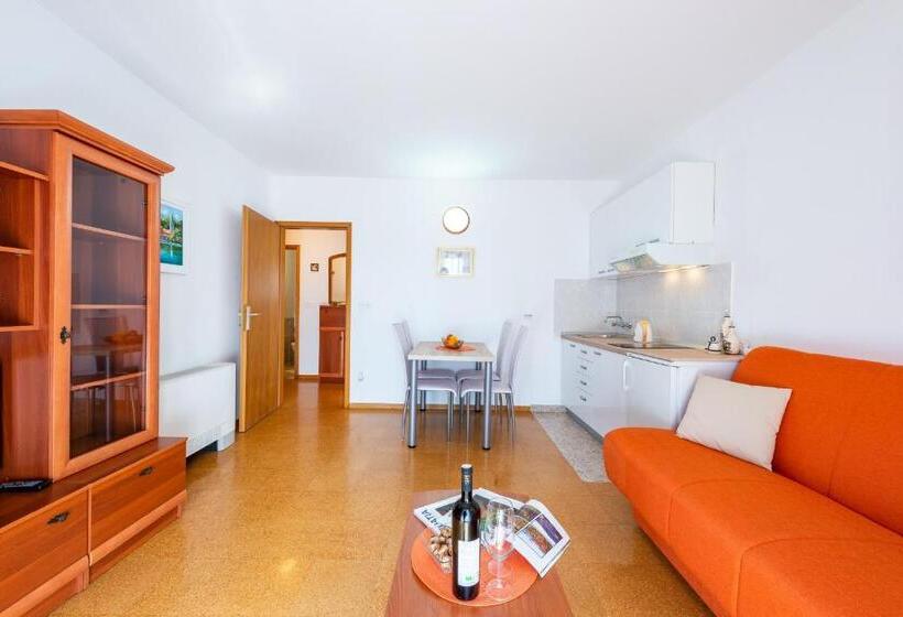 침실1개 아파트 발코니 바다 전망, Cina Apartments