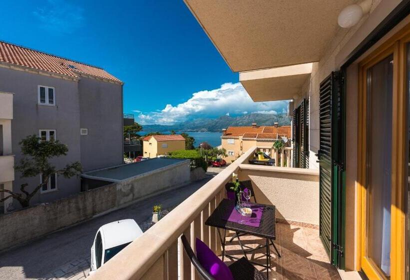 침실1개 아파트 발코니 바다 전망, Cina Apartments