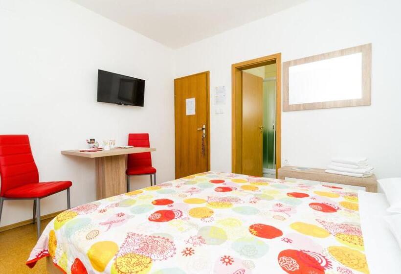 스탠다드 룸 가든 전망, Cina Apartments