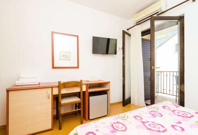 기본룸, Cina Apartments