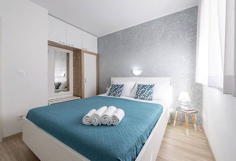 침실1개 아파트 발코니 바다 전망, Cina Apartments