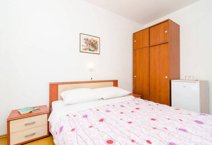 스탠다드 발코니 룸 바다 전망, Cina Apartments