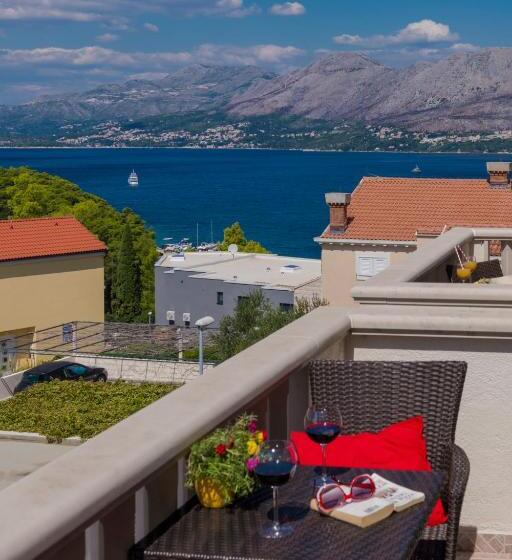 발코니가 있는 바다전망 스탠다드 스튜디오, Cina Apartments