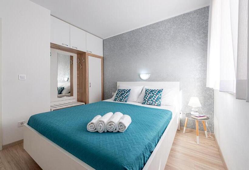 침실1개 아파트 발코니 바다 전망, Cina Apartments