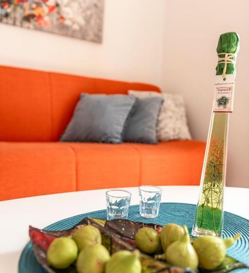 침실1개 아파트 발코니 바다 전망, Cina Apartments