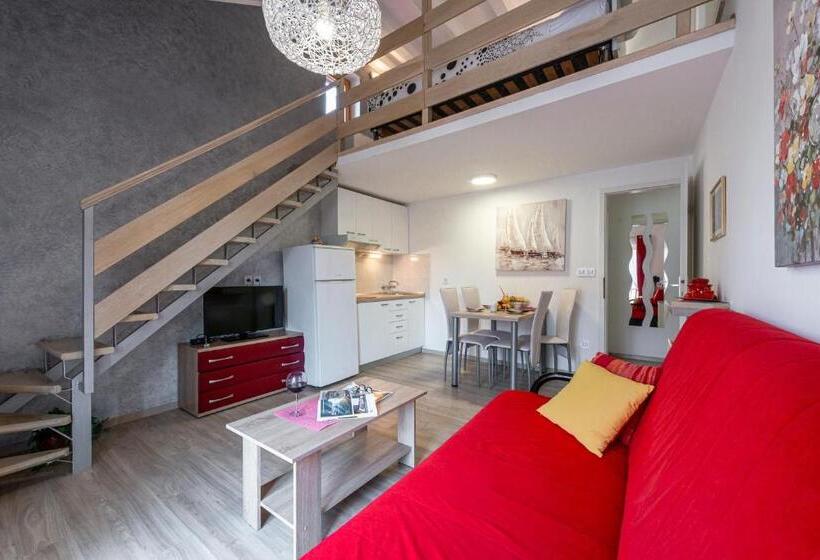 1침실 수피리어 아파트 바다 전망, Cina Apartments