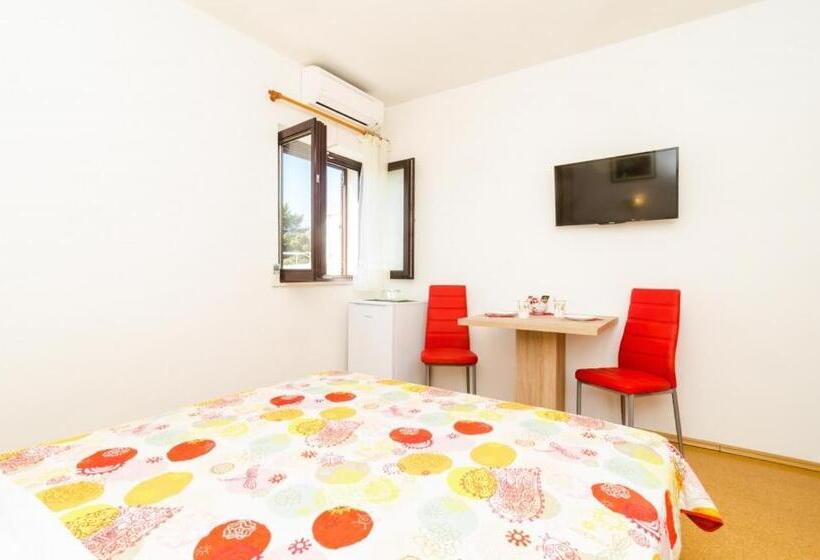 스탠다드 룸 가든 전망, Cina Apartments