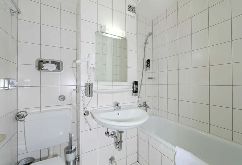 اتاق استاندارد یک نفره, a&o München Hauptbahnhof