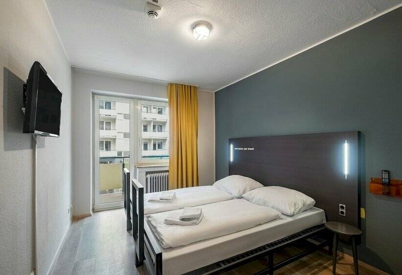 Номер Стандарт, a&o München Hauptbahnhof