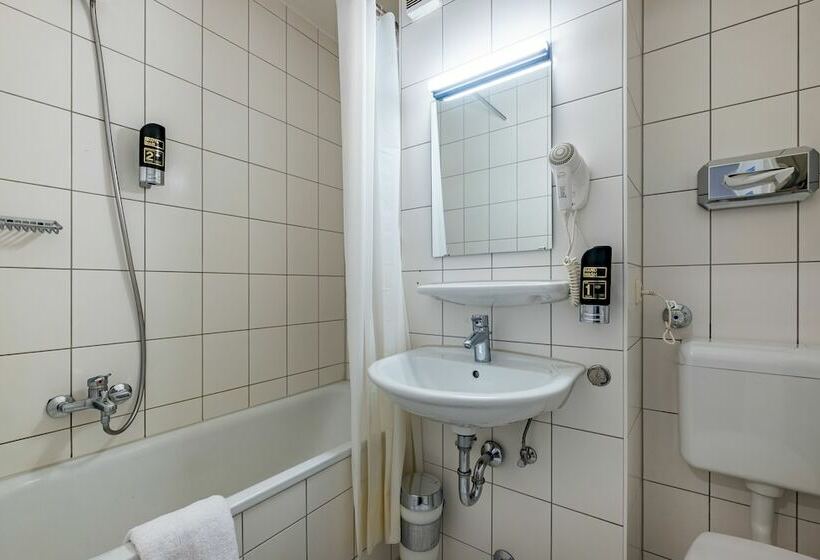 اتاق خانوادگی, a&o München Hauptbahnhof