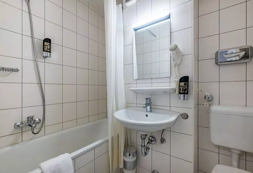 スタンダード４人部屋, a&o München Hauptbahnhof