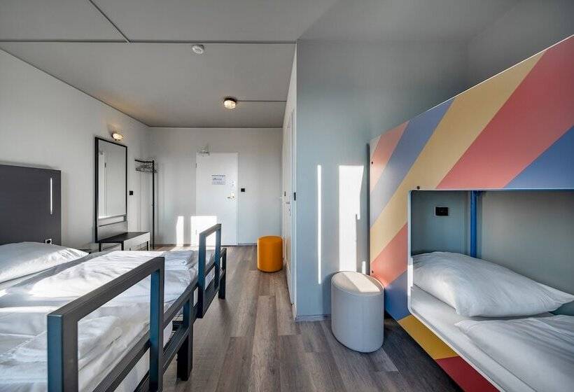 اتاق استاندارد چهار تخته, a&o München Hauptbahnhof