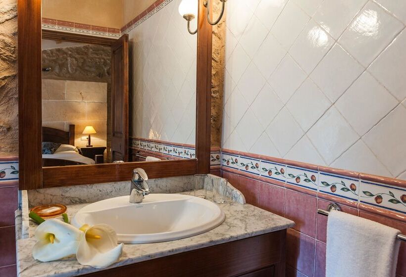 חדר סטנדרט, Can Simo